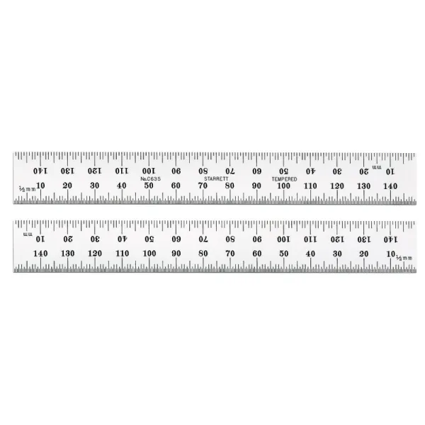 Escala de Aço com Graduação de 150mm e 0,5mm de um lado e 1mm e 0,5mm no lado oposto - Ref. C635-150